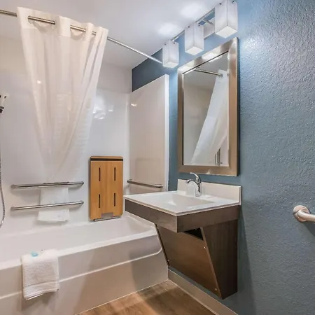Woodspring Suites Doral Miami Airport Exterior photo